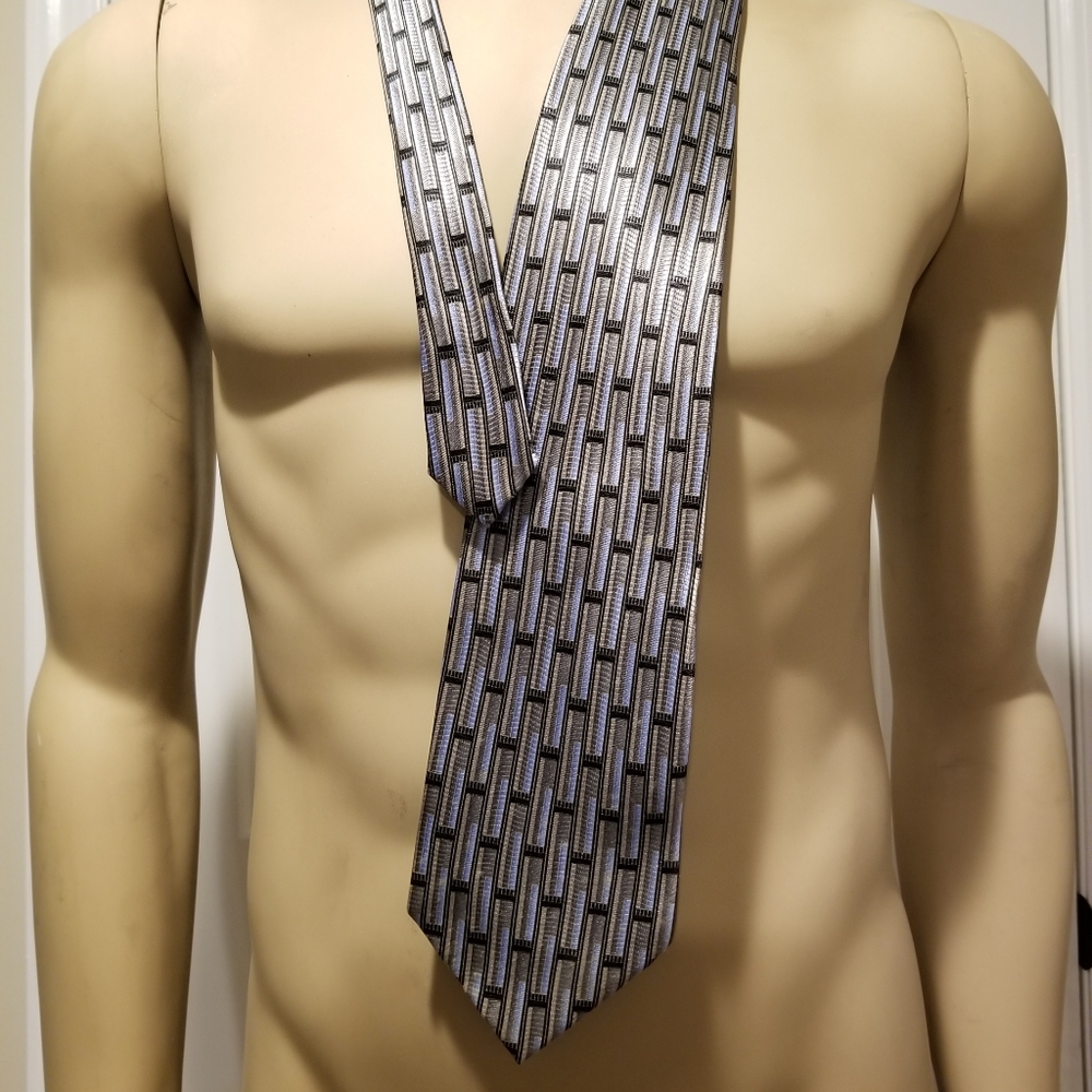 New STANLEY BLACKER VINTAGE mens 100% silk tie handmade gray